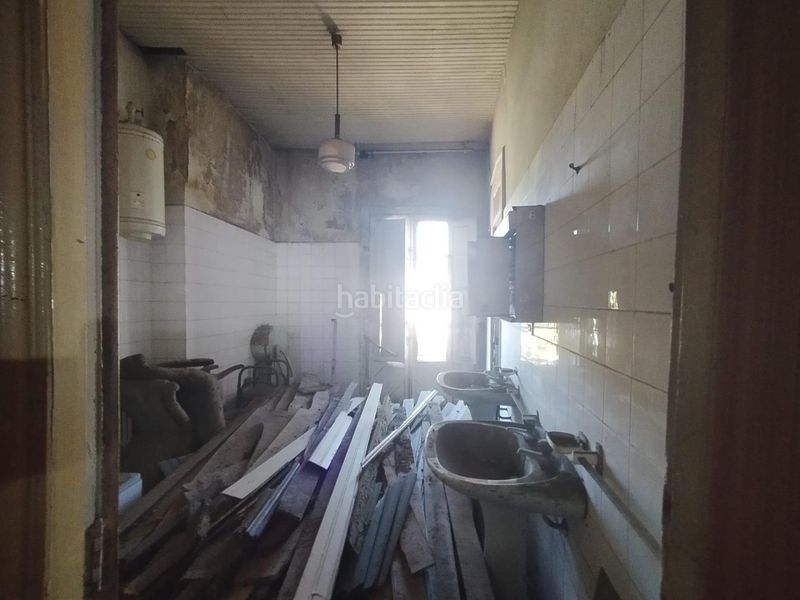 Foto 54a6a156-67cb-4ac4-9e0b-247caa4f52fa. Edifici a ramon gonzalez 20 a Porriño (O)