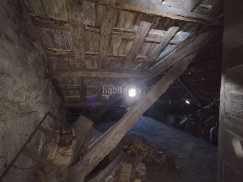 Foto eb81706c-e41c-4f6b-94cd-47446db1938a. Edifici a ramon gonzalez 20 a Porriño (O)