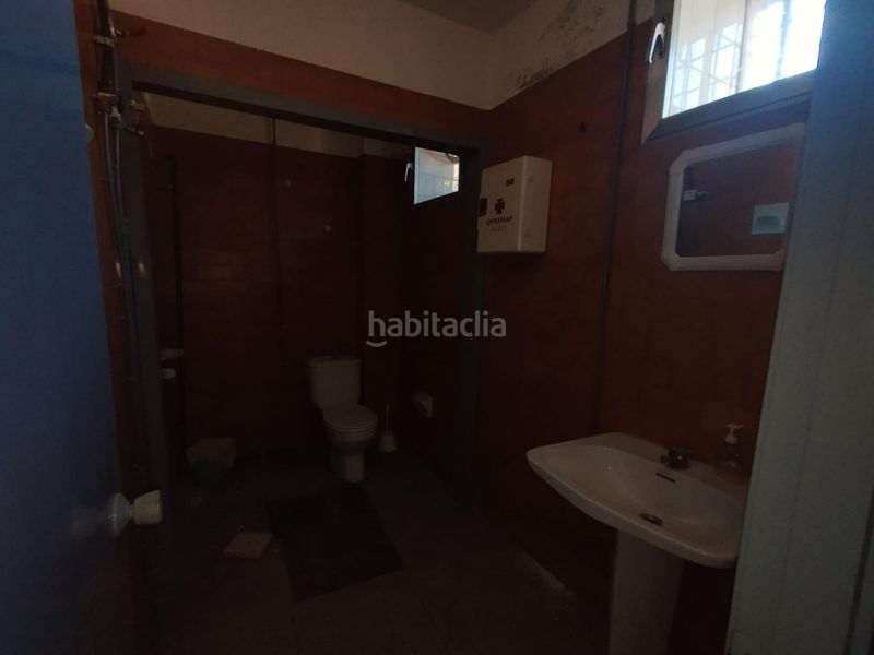 Foto ef0a1285-a97c-4fc4-bf72-61302c79a07a. Edifici a ramon gonzalez 20 a Porriño (O)