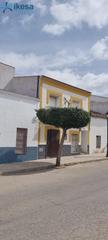 Reihenhaus in Bienvenida. Venta de casa adosada en el centro de bienvenida badajoz