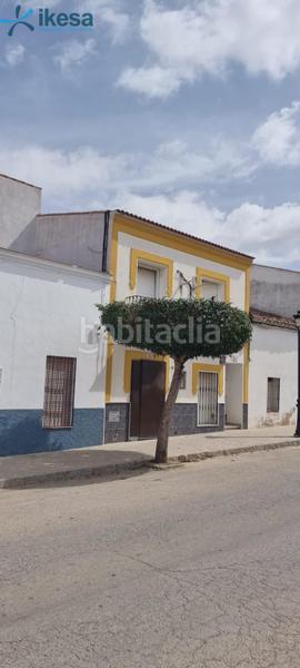 Foto 5e7c7e83-e4b1-4dda-ab95-b4a53e46e824. Casa adossada a Bienvenida