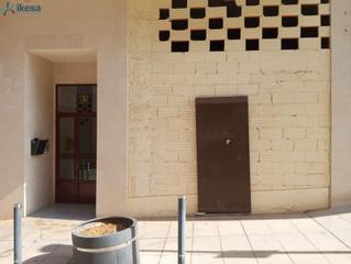 Local commercial à Almendralejo. Venta de local en el centro de almendralejo  badajoz