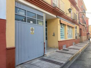 Aparcament cotxe a Algaba (La). Venta de garajes y trasteros en la algaba