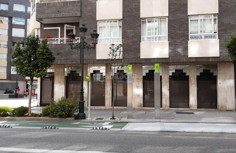 Foto e33e0294-f937-4da9-8a20-5cbe193d6ac5. Local comercial en Camelias - Pi y Margall Vigo