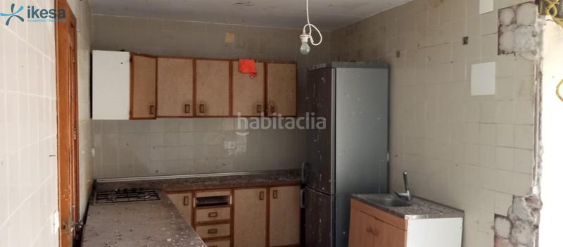 Foto daa8809a-de82-4c34-a6a4-7ceb6cfb33b3. Pis amb aparcament a Llerena