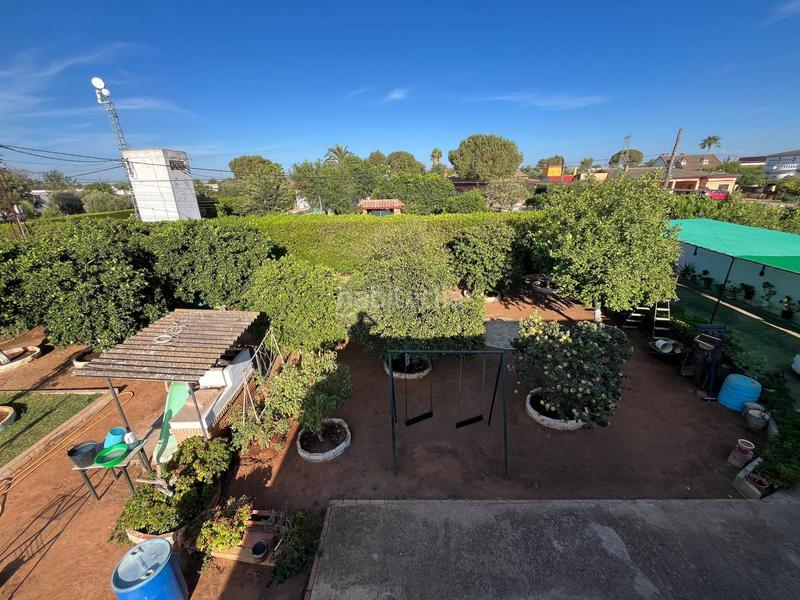 Foto 3905475c-01b6-4d67-8a5d-d8ed7768d5a9. Chalet con parcheggio piscina in Oromana Alcalá de Guadaira