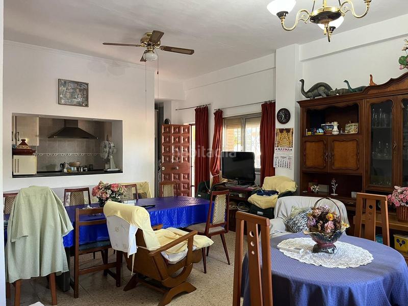 Foto 75707ed8-b7c2-4981-b5b4-d48a6c789b3f. Chalet con parcheggio piscina in Oromana Alcalá de Guadaira