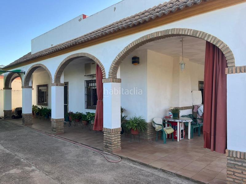Foto 92255b63-bb5c-4d42-8552-b4fb39c79377. Chalet casa o chalet independiente en venta en urbanizacion privada matachica en Alcalá de Guadaira