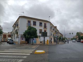 Oficina a Palma del Río. Venta de oficina sin posesión en palma del río córdoba
