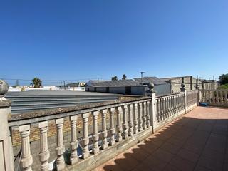 Casa adossada a Ctra Jerez-Ctra del Puerto. Casa adosada en sanlúcar de barrameda