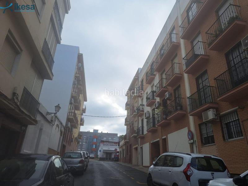 Foto bdd6e4bc-db5e-4156-913d-3cc5a414d9d1. Aparcament cotxe a La Hispanidad - Verdeluz Huelva