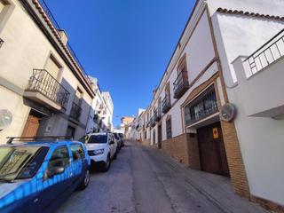 Casa adossada a Carpio (El). Adosado en cesión de remate en el carpio córdoba
