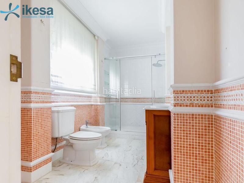 Foto 2fc534e2-bafd-42c7-b00b-52b9784122ed. Chalet disfruta del lujo y la comodidad en tu hogar ideal chalet en Islantilla