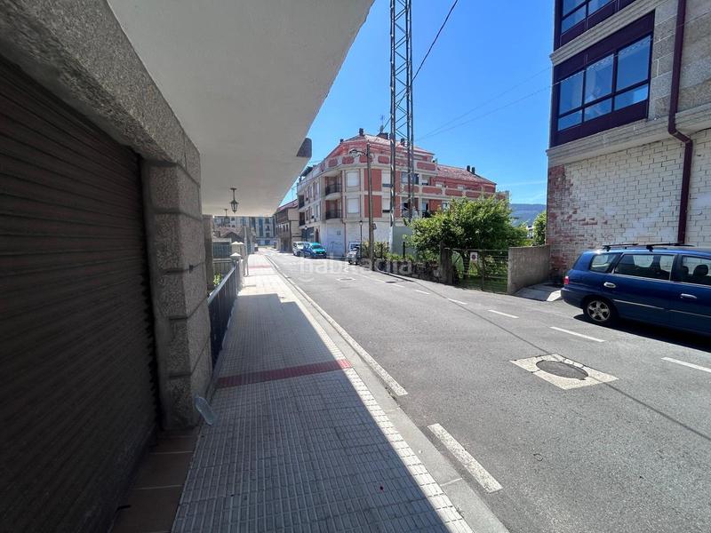 Foto f025b39a-54f9-4a12-9df1-35ba552bca0c. Local comercial en cabadiña da 7 amplio bajo con altura en Soutomaior