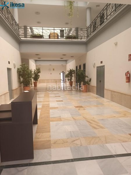 Foto 32171904-4579-4b6c-a75d-f4a1bfa54494. Oficina venta de comercial oficina Pisa en Pisa Mairena del Aljarafe