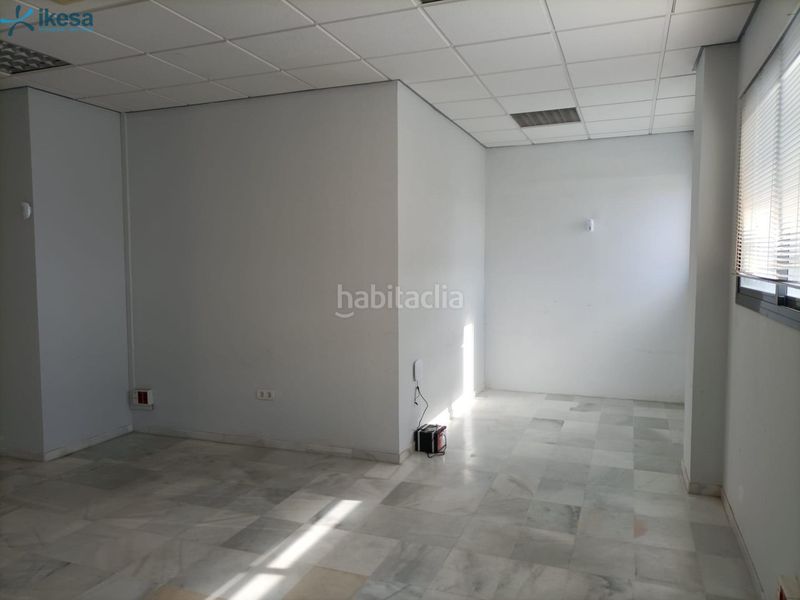 Foto 5456fcf5-e7eb-4e9e-888b-133f24505835. Oficina venta de comercial oficina Pisa en Pisa Mairena del Aljarafe