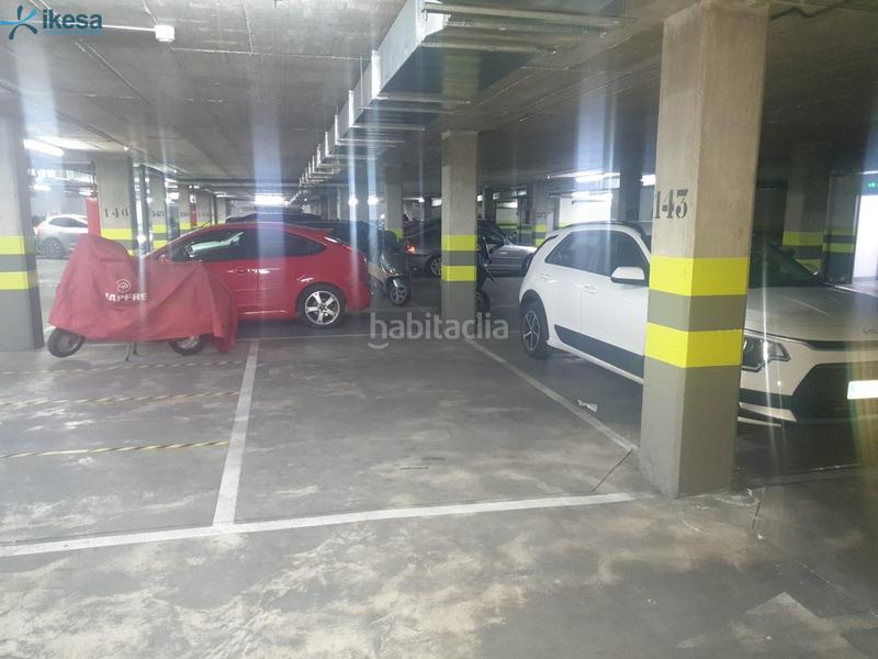 Foto 8fa84cab-57b4-435a-9c75-a24e0565ac4f. Autoparkplatz in El Plantinar - Avda. La Paz - El Juncal Sevilla