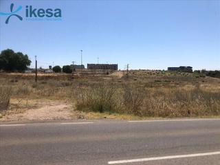 Finca rústica a Centro. Venta de suelo urbano terciario en avenida del lago, mérida bada