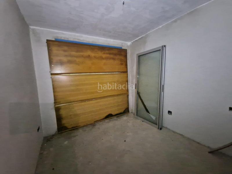 Foto 63ac0564-acdb-44ad-8e6a-87cb422b399c. Edifici a estrada vella-sta mariña a Rosal (O)