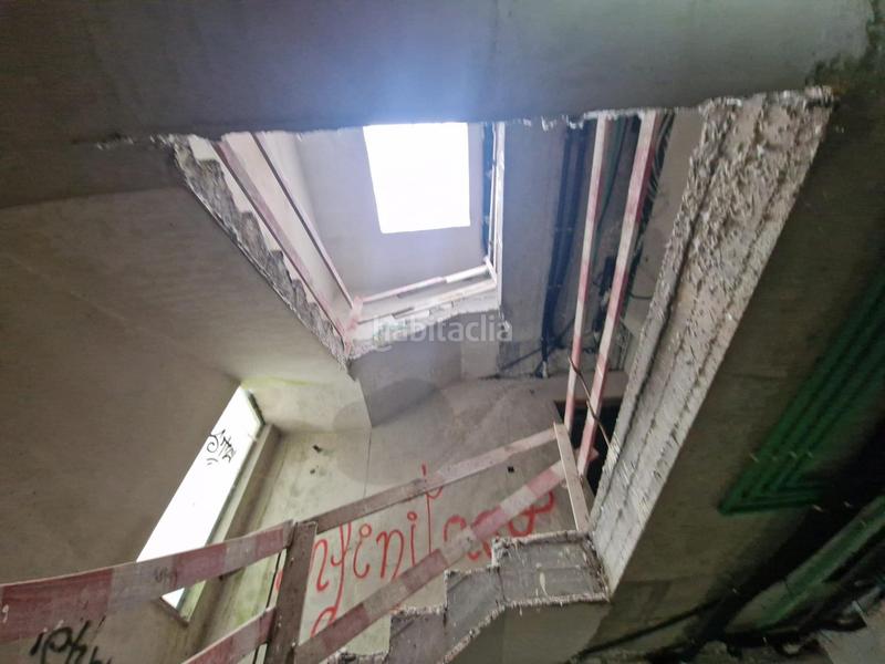 Foto 8c177602-394e-4b43-8402-dd175b1e7009. Edifici a estrada vella-sta mariña a Rosal (O)