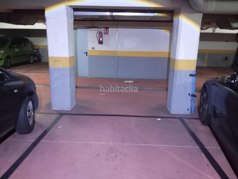 Foto 777f5ba4-db87-4ea0-b1ef-828ba9014c2f. Parking coche plaza de garaje para coche pequeño en san roque en Vigo