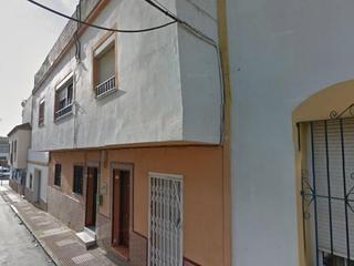 Maison à Barrios (Los). Haz realidad tu hogar ideal! casa con gran potencial en los barr