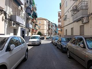 Pis a Peñamefecit - Avda Barcelona. Piso en linares con 3 habitaciones