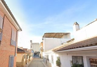 Maison à Santa Fe. Venta de casa pareada en santa fé granada