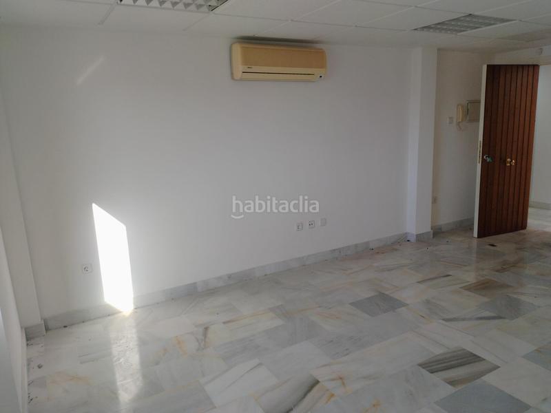 Foto cf6cdb58-dff4-4f37-890a-250239cae00a. Oficina  en general primo de rivera en Casco Antiguo Algeciras