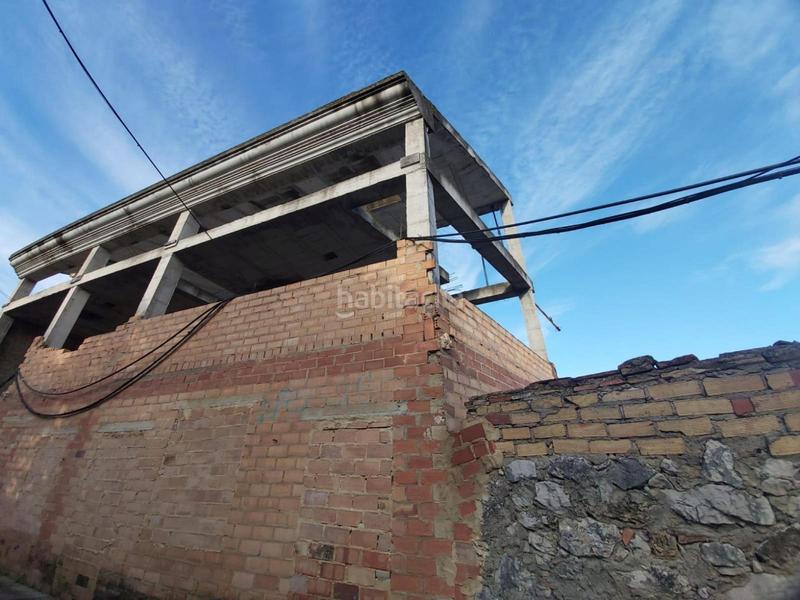 Foto f12d905b-fb14-4c6b-beed-1bde5f0e9375. Edificio oportunidad de inversión obra parada en calle puente alcolea, en Benaocaz