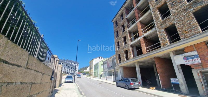 Foto bcc272f6-7a86-4acd-8dae-82d9e4a9ff3d. Edifici a calle de la costa do castro 6 a Foz