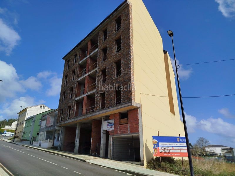 Foto d5d5a9c6-6d0f-40a7-aa00-174f7af43acf. Edifici a calle de la costa do castro 6 a Foz