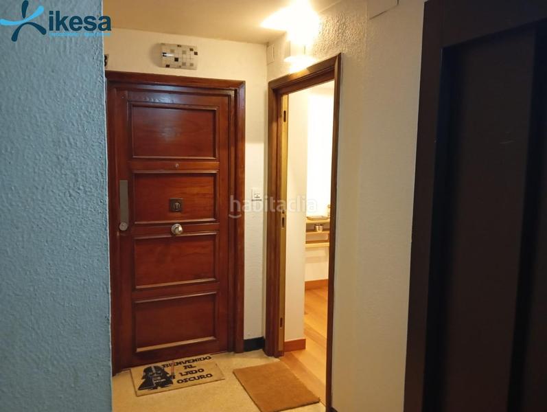 Foto 29fc35ef-5457-4660-af8e-2863353884e9. Appartamento in calle de jenaro de la fuente 54 in Vigo