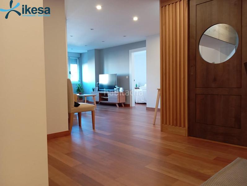 Foto 2d4ed22d-0177-4054-98b4-9af89f2189e7. Appartamento in calle de jenaro de la fuente 54 in Vigo