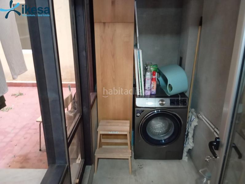 Foto 3d92edc5-6e73-4861-b00d-e32fdbf871e7. Appartamento in calle de jenaro de la fuente 54 in Vigo