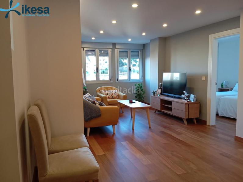 Foto 58dcbe2e-0f65-426c-8b98-8469d451c525. Appartamento in calle de jenaro de la fuente 54 in Vigo