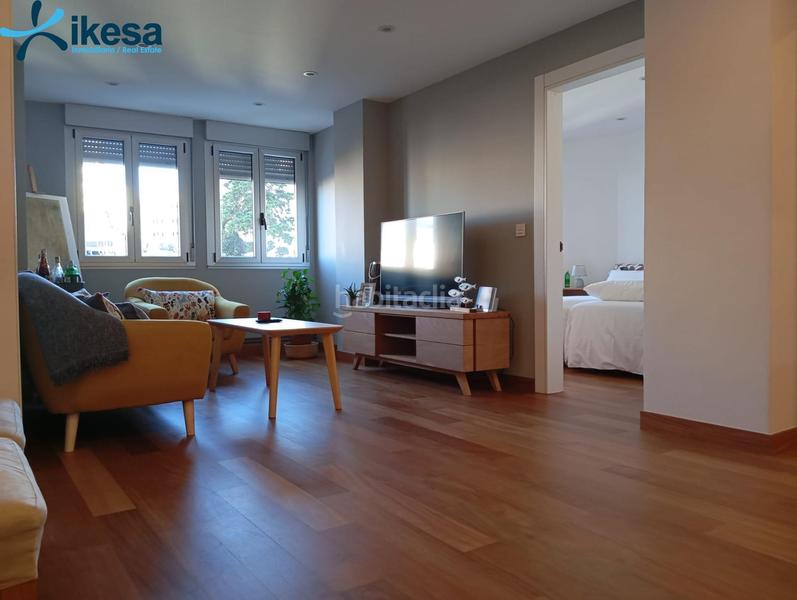 Foto 60c89808-cf4e-4b10-bc35-5a0ceb294e98. Appartamento in calle de jenaro de la fuente 54 in Vigo