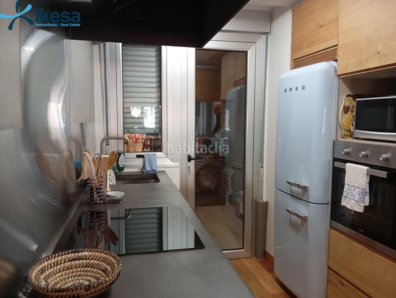 Foto a8e26133-6f30-4533-a580-7780a13bcee6. Appartamento in calle de jenaro de la fuente 54 in Vigo