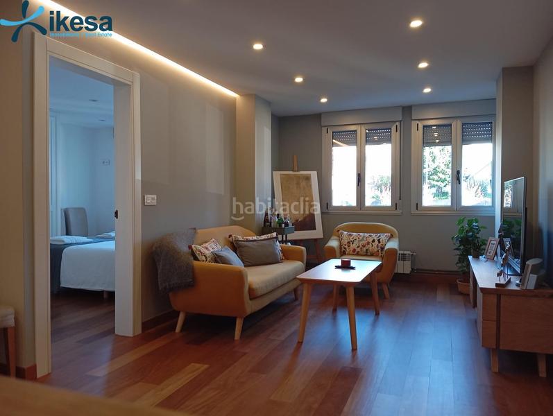 Foto d40bdc4c-d836-4b2b-a6da-f7537d6322e6. Appartamento in calle de jenaro de la fuente 54 in Vigo