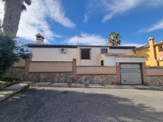 Haus in Otura. Venta de casa en otura granada