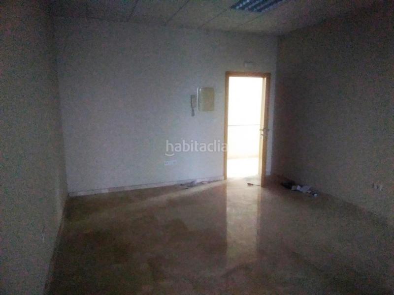 Foto b04428c0-fc67-4287-a3ef-8e2088813078. Oficina  en venta guadacorte en Barrios (Los)