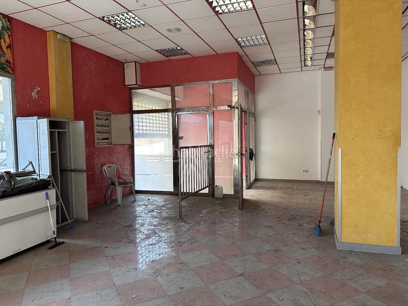 Foto 60bfd8a2-9202-4bef-aa4c-3d25ce3204dc. Local commercial dans San García Algeciras