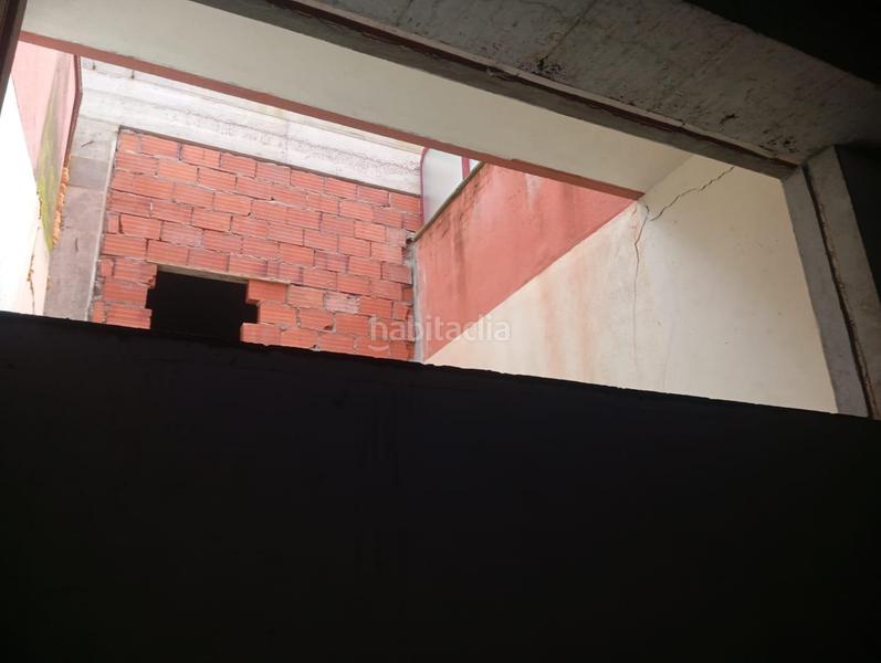 Foto 42fe8458-120c-4944-8380-7504ae9b2e4e. Local comercial a calle de bolivia 26 a Plaza España - Corte Inglés Vigo