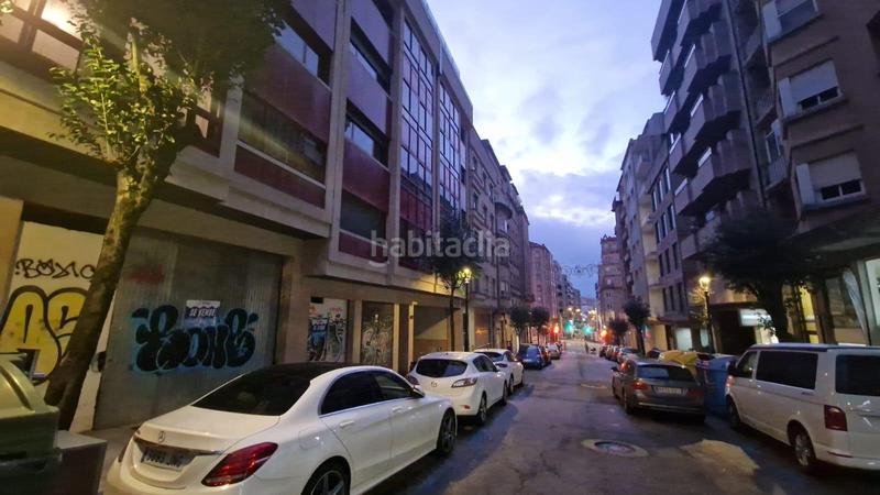 Foto 617f2803-e2ef-4dbe-9bec-931fa307e179. Locale commerciale in calle de bolivia 26 in Plaza España - Corte Inglés Vigo