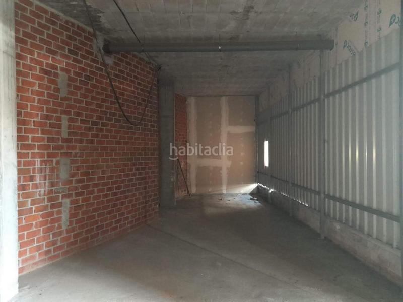 Foto c175b785-1631-4c7f-88ce-fe08bee03859. Local comercial a avenida arquitecto antonio palacios 51 a Vigo