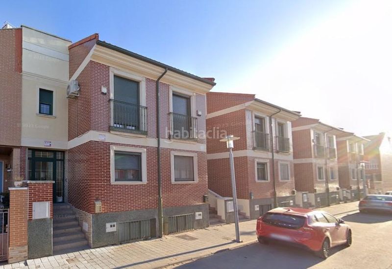 Foto 4b76e66d-42fb-46a5-b691-a649c15a1a06. Casa adossada amb aparcament a Cistérniga