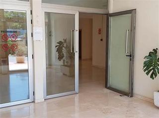 Parking voiture à Barrios (Los). Oficina en guadacorte