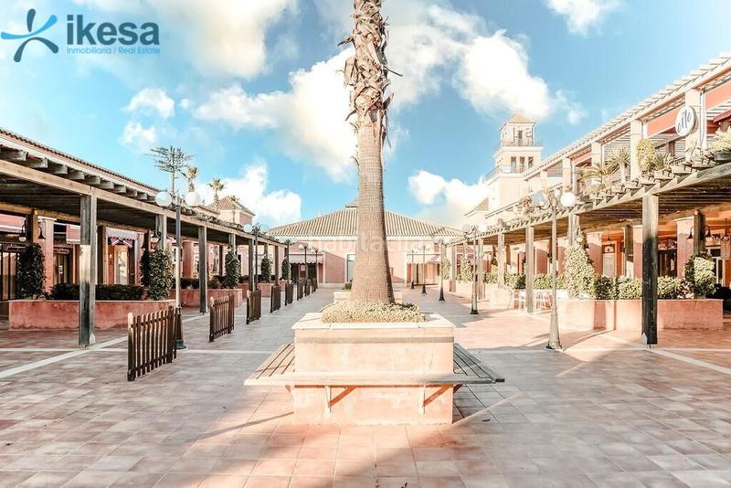 Foto 8ec10f5b-520e-4fbf-a6a9-7f30af0cc83a. Locale commerciale in Islantilla golf Islantilla