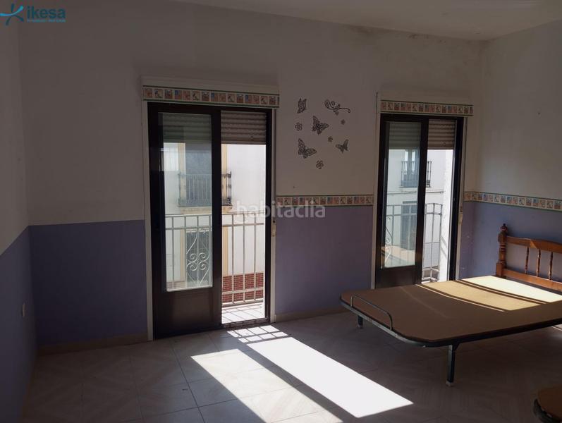 Foto 88d932d5-38a8-4631-ab8a-38d1d6e7e3c7. Casa adossada a Azuaga
