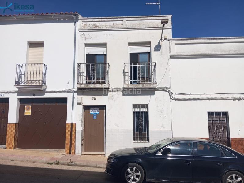 Foto a4abe3c7-80b2-49e3-9af5-dcab78a9d01f. Casa adossada a Azuaga